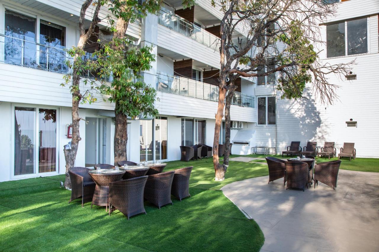 Accord Hotel Mussoorie Eksteriør billede